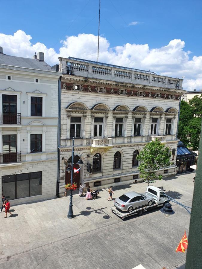 Prestige Aparthotel Piotrkowska 82 - Wyjatkowy Widok Na Deptak Λοτζ Εξωτερικό φωτογραφία