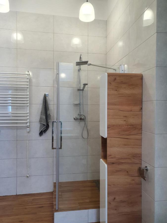 Prestige Aparthotel Piotrkowska 82 - Wyjatkowy Widok Na Deptak Λοτζ Εξωτερικό φωτογραφία